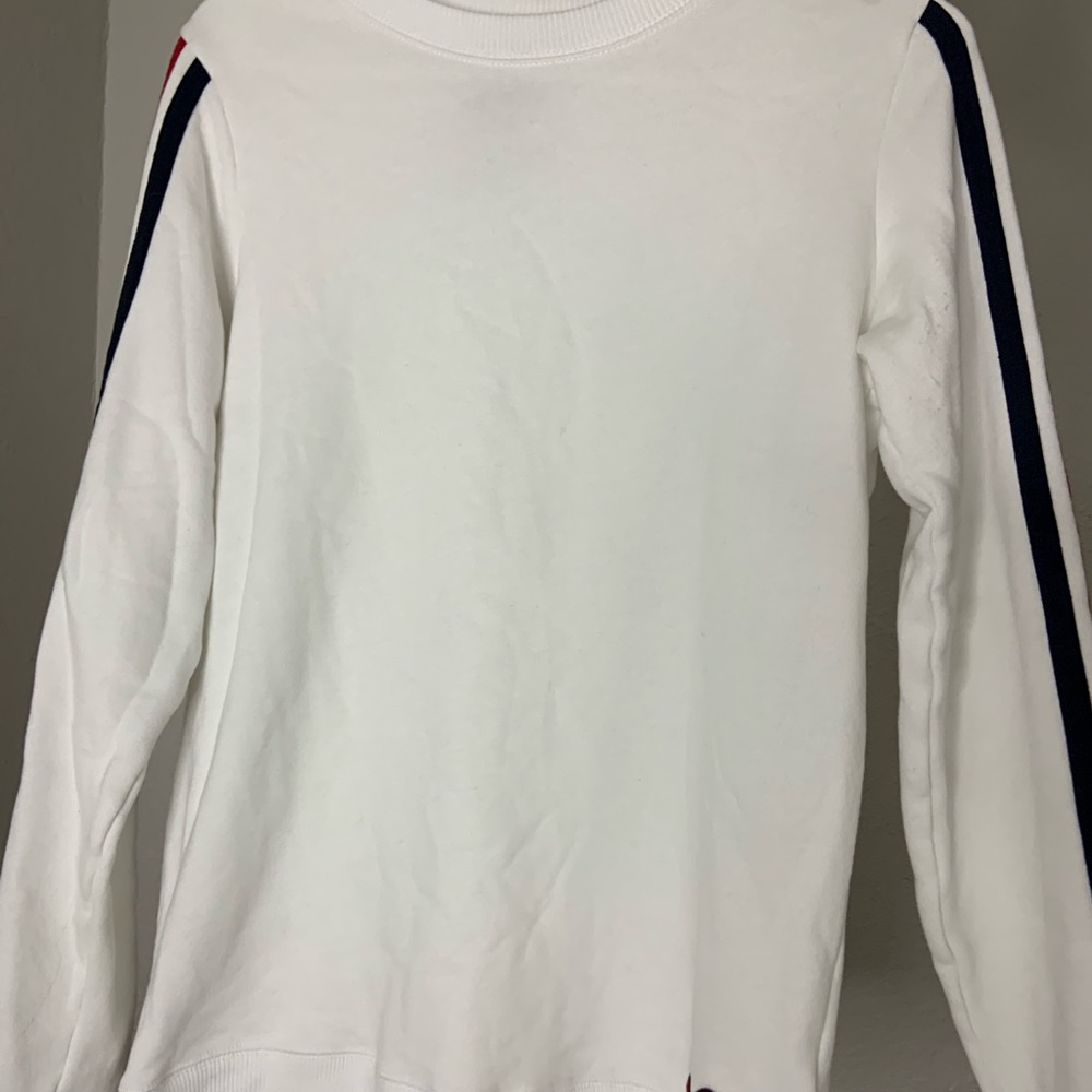 Hollister sweat shirt